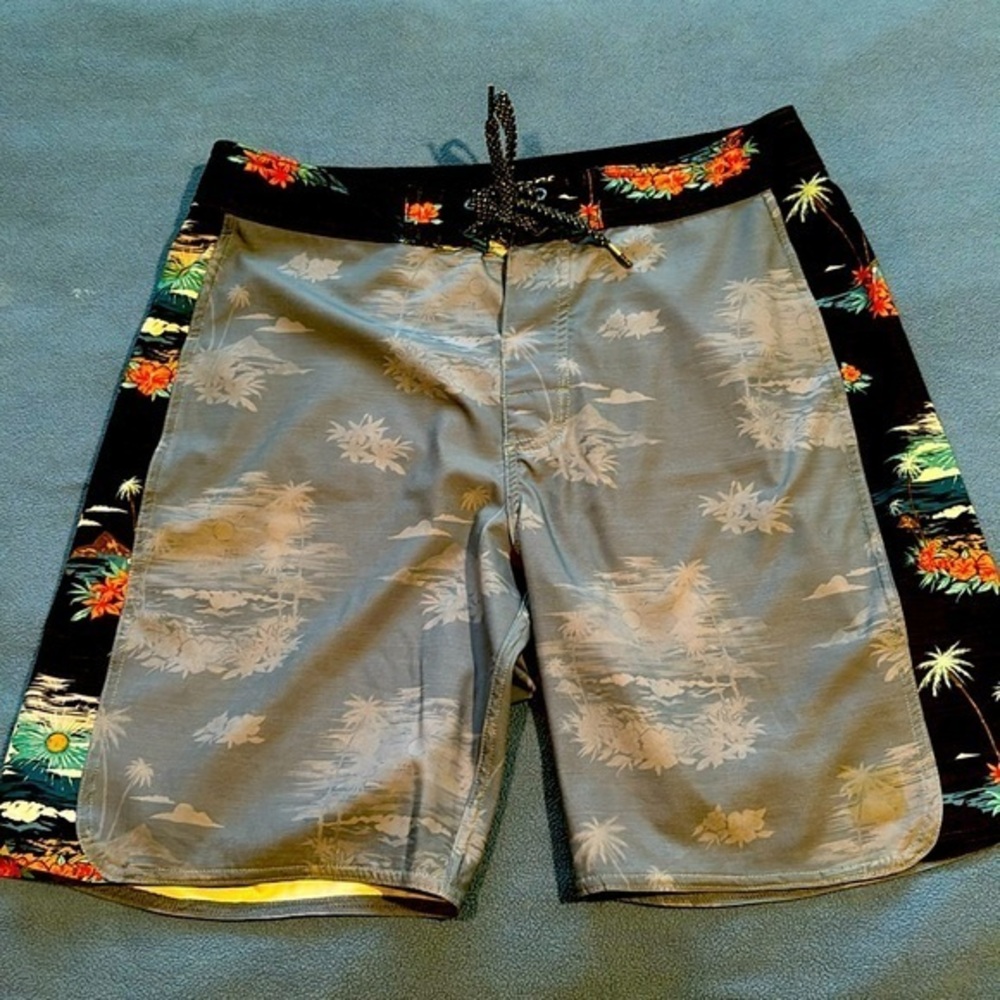 Rip Curl Mirage board shorts